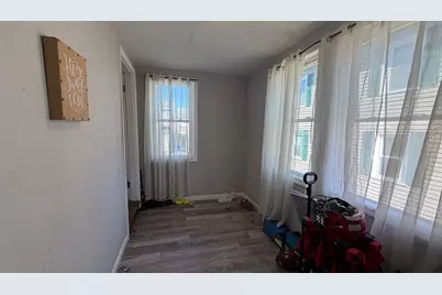 529 Warren, Fall River, MA 02721 - Photo 42