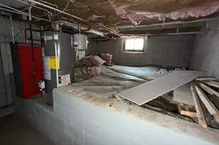 529 Warren, Fall River, MA 02721 - Photo 36