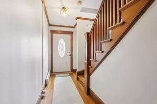 3 Lynnfield St, Peabody, MA 01960 - Photo 4