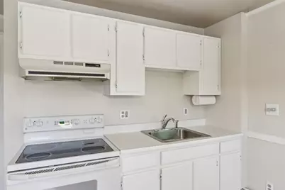 3 Lynnfield Street #2, Peabody, MA 01960 - Photo 24