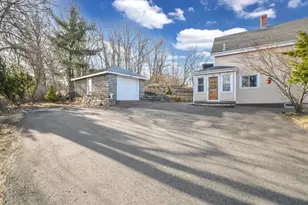 156 West St, Quincy, MA 02169 - Photo 2