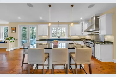 18 Stonebridge Rd, Groveland, MA 01834 - Photo 4