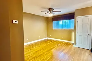 153 G, Boston, MA 02127 - Photo 4