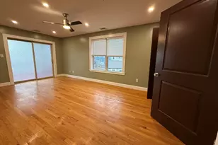 31 Humphreys St, Boston, MA 02125 - Photo 10