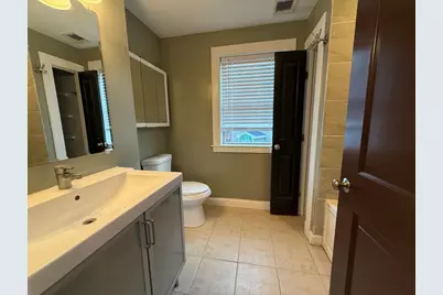 31 Humphreys St #3, Boston, MA 02125 - Photo 8