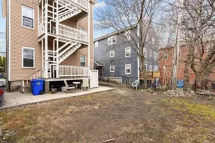 22 Chestnut Ave, Boston, MA 02130 - Photo 6