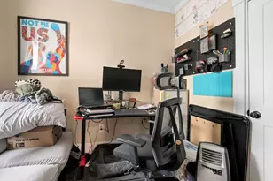 22 Chestnut Ave, Boston, MA 02130 - Photo 24