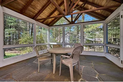 494 Station Rd, Amherst, MA 01002 - Photo 16