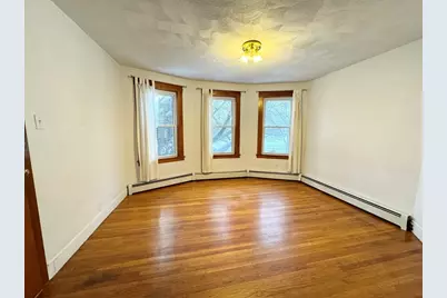 28 Willow St #2, Cambridge, MA 02141 - Photo 12