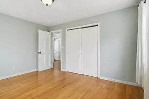 105 Mountain View St, South Hadley, MA 01075 - Photo 14