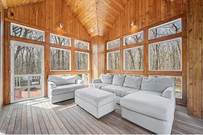 7 S Barn Rd, Hopkinton, MA 01748 - Photo 12