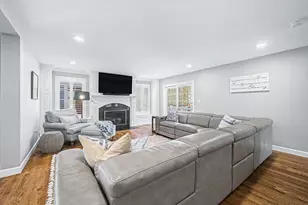 7 S Barn Rd, Hopkinton, MA 01748 - Photo 8