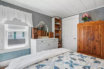 41 Grant St, Milford, MA 01757 - Photo 34