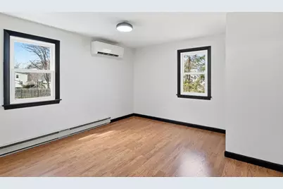 235 Vineland Ave, East Longmeadow, MA 01028 - Photo 24