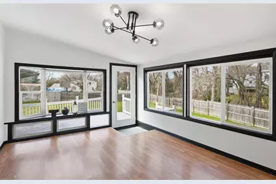 235 Vineland Ave, East Longmeadow, MA 01028 - Photo 12