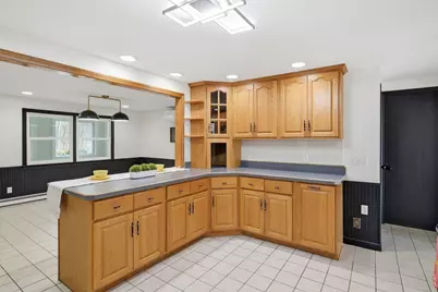 235 Vineland Ave, East Longmeadow, MA 01028 - Photo 10
