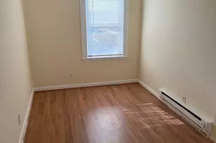 24 Linden St, Medford, MA 02155 - Photo 8