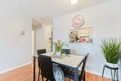 27 Willis St #18, Framingham, MA 01702 - Photo 8