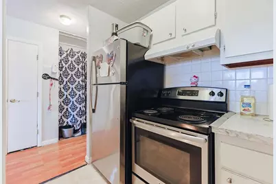 27 Willis St #18, Framingham, MA 01702 - Photo 14