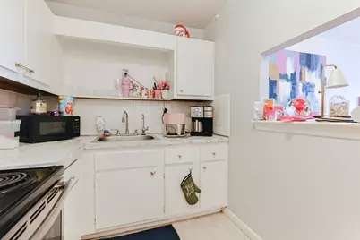 27 Willis St #18, Framingham, MA 01702 - Photo 12