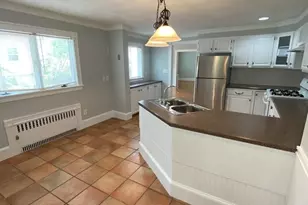 12 Avon St, Reading, MA 01867 - Photo 6