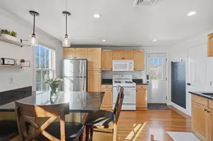 11 Columbia Rd, Wakefield, MA 01880 - Photo 8