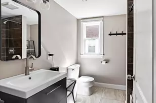 31 Century St, Somerville, MA 02145 - Photo 6