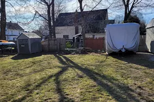 10 Marion St, Hudson, MA 01749 - Photo 28