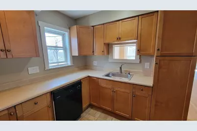 10 Marion St #2, Hudson, MA 01749 - Photo 10