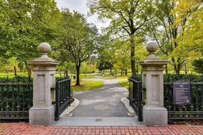 81 Beacon Street #8, Boston, MA 02108 - Photo 28