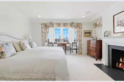 81 Beacon Street #8, Boston, MA 02108 - Photo 16