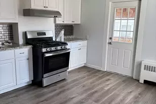 14 Bedford St, Waltham, MA 02452 - Photo 1