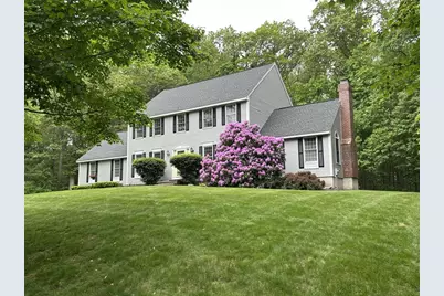 50 Arrowwood St, Methuen, MA 01844 - Photo 2