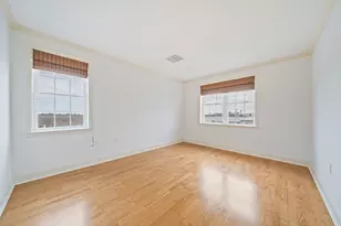 555 Page St, Stoughton, MA 02072 - Photo 16