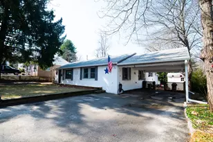 53 Tiverton Pkwy, Worcester, MA 01602 - Photo 2