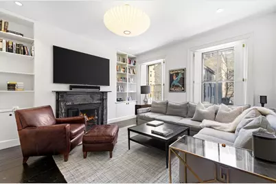 22 Joy St, Boston, MA 02114 - Photo 12