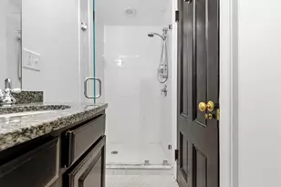 22 Joy St, Boston, MA 02114 - Photo 34