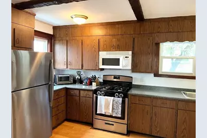 5 Glenmont Rd, Boston, MA 02135 - Photo 6