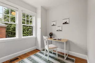 5 Hammond St, Newton, MA 02467 - Photo 14