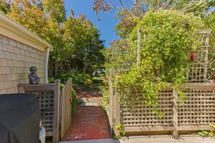 28 Commercial St, Provincetown, MA 02657 - Photo 34