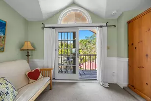 28 Commercial St, Provincetown, MA 02657 - Photo 22