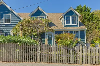 28 Commercial Street #2, Provincetown, MA 02657 - Photo 1