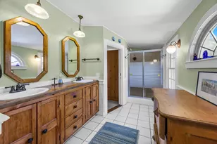 28 Commercial St, Provincetown, MA 02657 - Photo 30