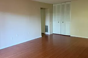 70 Shrewsbury Green Dr, Shrewsbury, MA 01545 - Photo 6