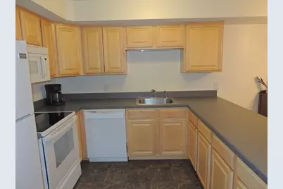 27 Greenleaves Drive #709, Amherst, MA 01002 - Photo 6