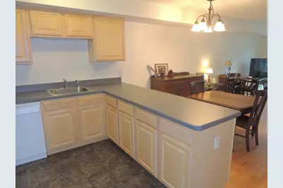 27 Greenleaves Drive #709, Amherst, MA 01002 - Photo 4