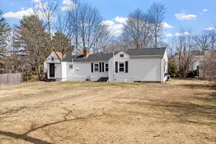 156 R North St, Medfield, MA 02052 - Photo 2