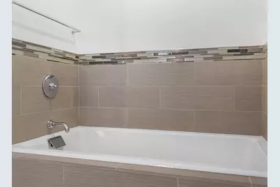 110 Stuart #23G, Boston, MA 02116 - Photo 24