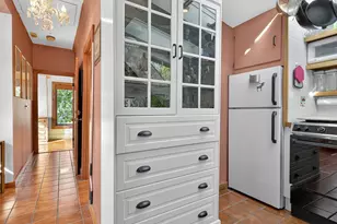 20 Beech St, Cambridge, MA 02140 - Photo 6