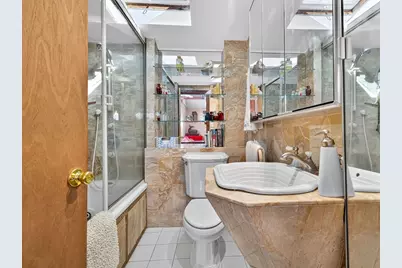 20 Beech St, Cambridge, MA 02140 - Photo 8